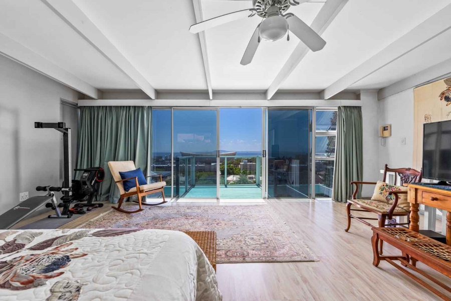 3 Bedroom Property for Sale in Green Point Western Cape